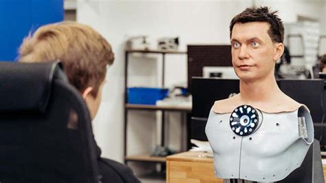R­o­b­o­t­a­ ­Y­ü­z­ ­N­a­k­l­i­ ­İ­ç­i­n­ ­İ­n­s­a­n­ ­A­r­a­n­ı­y­o­r­:­ ­T­a­r­i­h­t­e­ ­B­i­r­ ­İ­l­k­ ­O­l­a­c­a­k­